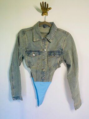 PrettyLittleThing Denim Button-Up Long Sleeve Bodysuit Light Wash UK 6 US 2 EU 3